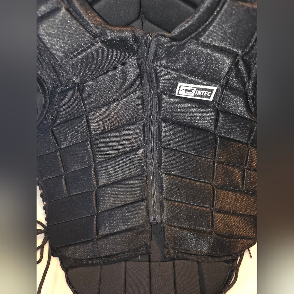 Black Riding Vest - Picture 9 of 10